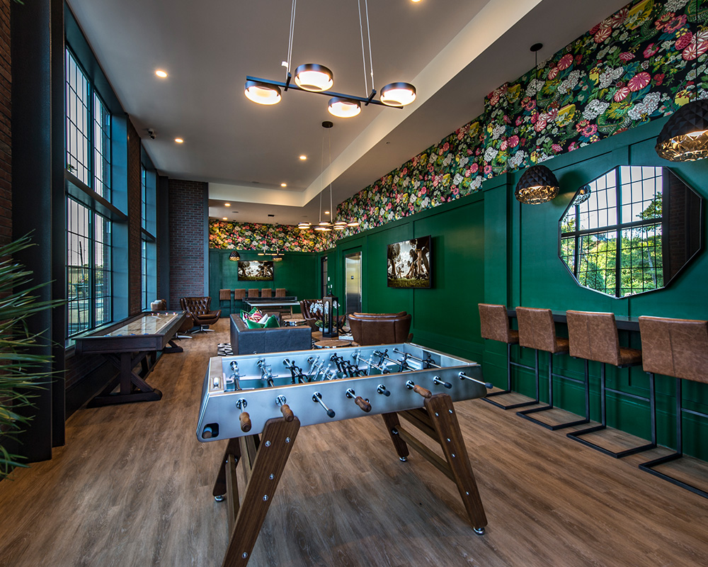 Residents' club at Halstead Salem Station