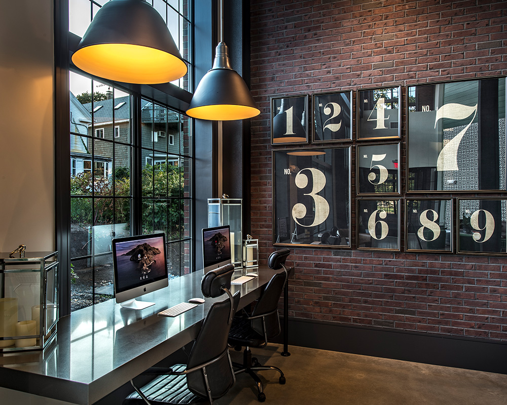 Business center at Halstead Salem Station luxury apartment complex